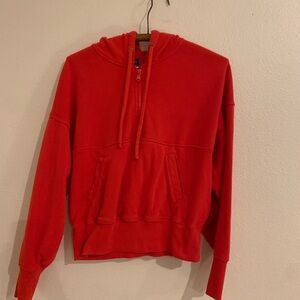 Old navy actives red quarter zip sweatshirt women’s small